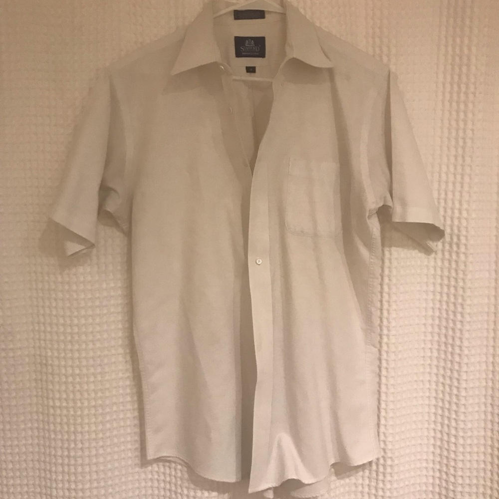 Stafford Wrinkle Free Short Sleeve Button Down